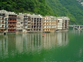 去貴州黃果樹旅游多少錢_深圳到貴州黃果樹旅游報價_貴州黃果樹自由行費用
