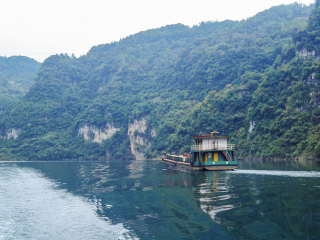 湖南鳳凰古城最佳旅游路線_8月湖南鳳凰古城旅游_湖南鳳凰古城高端品質(zhì)旅游團