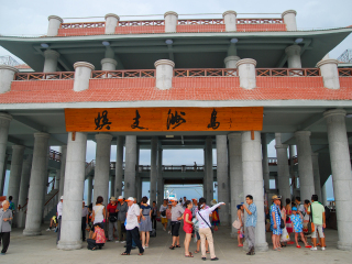 去海南三亞靠譜的旅行團(tuán)_海南三亞旅游團(tuán)報(bào)價(jià)2021_2021去海南三亞旅游團(tuán)報(bào)價(jià)