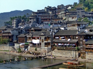 張家界游組團_張家界四日游 去哪_張家界游跟團