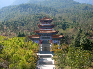 云南瀘沽湖跟團游與自由行_去云南瀘沽湖旅游要多少錢_云南瀘沽湖旅游多少錢