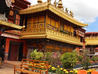 西藏旅游報團(tuán)價格_去西藏旅游多少錢_西藏旅游費用多少
