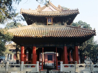 山東青島自由游價(jià)格多少_山東青島報(bào)團(tuán)旅游多少錢(qián)_山東青島九月旅游
