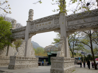 山東青島八月份旅游_跟團山東青島旅游價格表_山東青島旅游團報價2021