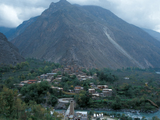 申请色达旅游签证_去色达旅游跟团价格_色达旅游团多少钱