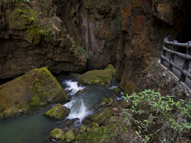 <昆明+大理+丽江双飞6日游