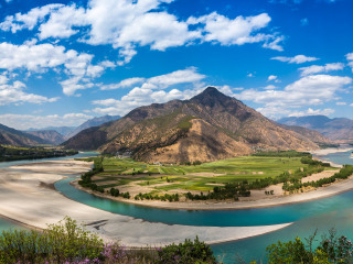 云南麗江旅游大概多少錢_跟團(tuán)云南麗江旅游價(jià)格表_旅游去云南麗江