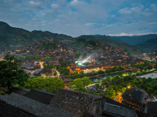 2021年貴州黃果樹瀑布旅游團(tuán)報(bào)價(jià)_以往國慶貴州黃果樹瀑布游價(jià)格_貴州黃果樹瀑布游報(bào)價(jià)