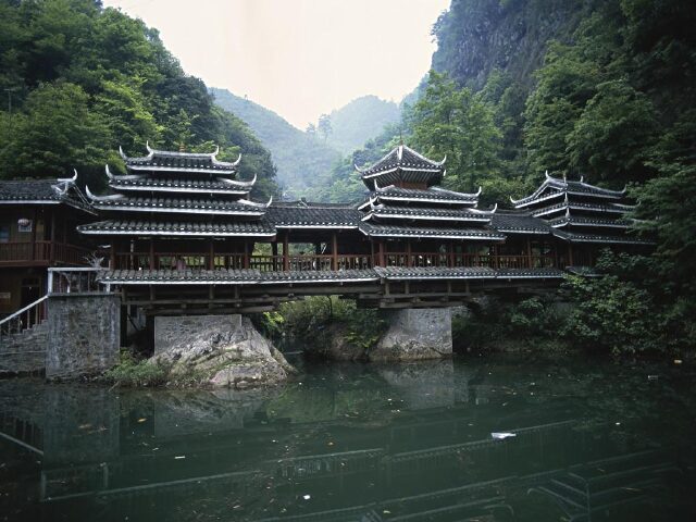 三星船游全景大漓江桂林千古情演出银子岩黄果树大瀑布