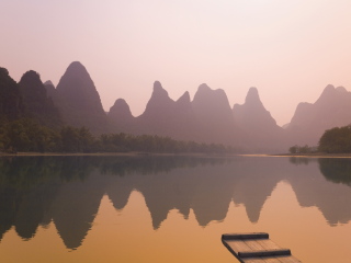 桂林漓江最適合旅游的季節(jié)_到桂林漓江旅游多少錢_桂林漓江八月份旅游