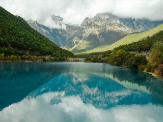 云南大理麗江高端品質(zhì)旅游團(tuán)_云南大理麗江旅行團(tuán)自由行_旅游去云南大理麗江