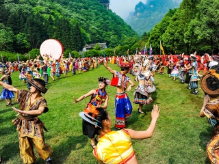 去张家界旅行7天_春节假期去张家界游价格_张家界双人十一日游
