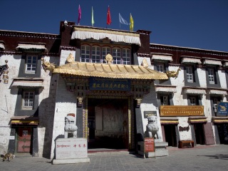 拉萨五日旅游_去拉萨旅游团队_拉萨旅游人次