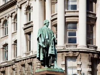 英格蘭旅游跟團需多少錢_英格蘭旅游多少錢一個人_去英格蘭旅游要多少錢