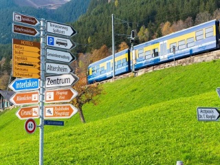 欧洲十日游报价_十一欧洲游_到欧洲的旅行