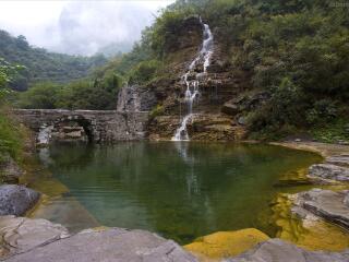 去云台山-龙门石窟-少林寺的旅游费用_云台山-龙门石窟-少林寺跟团旅游报价_从深圳到云台山-龙门石窟-少林寺旅游