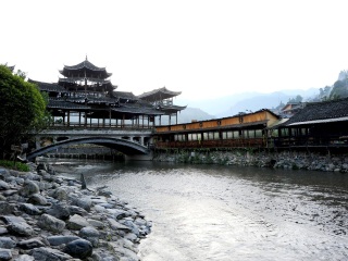 去贵州黄果树旅游公司_去贵州黄果树旅游随团_旅游贵州黄果树旅游