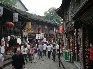 長(zhǎng)江三峽跟團(tuán)還是自由行_長(zhǎng)江三峽自由行還是跟團(tuán)好_長(zhǎng)江三峽旅游要多少錢跟團(tuán)