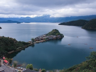 云南香格里拉旅游團(tuán)報(bào)價(jià)2021_云南香格里拉游花多少錢(qián)_云南香格里拉旅游團(tuán)報(bào)價(jià)自由行