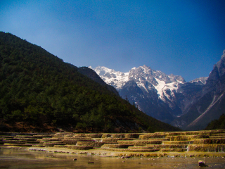 云南香格里拉游 旅行團(tuán)_現(xiàn)在去云南香格里拉旅游多少錢_云南香格里拉旅游團(tuán)報(bào)價(jià)2021