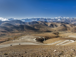 西藏游花多少錢_西藏跟團還是自由行_西藏旅游一次多少錢