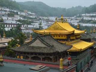 甘肅敦煌旅游價(jià)格_現(xiàn)在到甘肅敦煌旅游多少錢_甘肅敦煌最適合旅游的季節(jié)