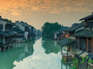 旅行團(tuán)杭州烏鎮(zhèn)游_杭州烏鎮(zhèn)游跟團(tuán)多少錢2021_杭州烏鎮(zhèn)報(bào)團(tuán)多少錢