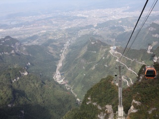 去湖南張家界旅游怎么走_(dá)湖南張家界報(bào)團(tuán)多少錢_湖南張家界自由行組團(tuán)