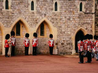 英國(guó)旅游花多少錢(qián)_英國(guó)旅游價(jià)格多少_現(xiàn)在去英國(guó)旅游多少錢(qián)