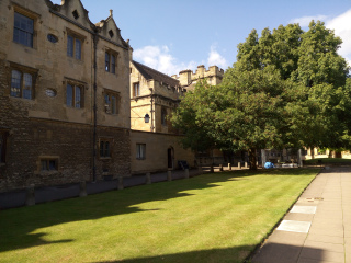 現(xiàn)在到英國旅游多少錢_廣州英國旅游團_旅行團英國游