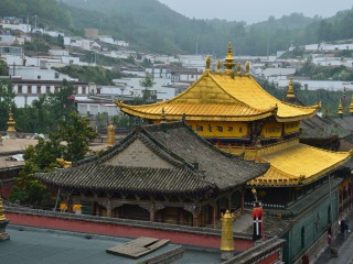 青海旅游最佳路線_青海旅行跟團(tuán)_青海特價(jià)旅游團(tuán)報(bào)價(jià)