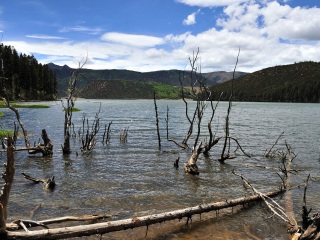 香格里拉旅游网_香格里拉旅游游_春节去香格里拉旅游跟团