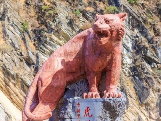 云南麗江旅行跟團(tuán)_云南麗江游跟團(tuán)多少錢_去云南麗江報(bào)團(tuán)多少錢