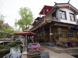 報團(tuán)去云南大理麗江多少錢_2021去云南大理麗江旅游團(tuán)報價_云南大理麗江旅游花費(fèi)一般多少