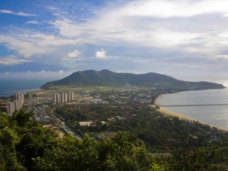 三亚旅行团旅游报价_八月三亚旅游_去三亚的旅行