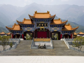 云南玉龍雪山旅游路線_云南玉龍雪山報(bào)團(tuán)多少錢_去云南玉龍雪山游怎么省錢