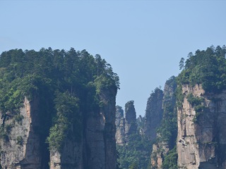 湖南鳳凰古城游跟團多少錢2021_怎么去湖南鳳凰古城旅游_組團去湖南鳳凰古城
