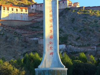 西藏游花多少錢_西藏跟團還是自由行_西藏旅游一次多少錢