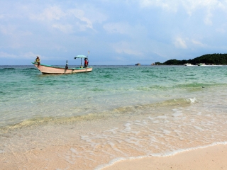 泰國(guó)旅游價(jià)格多少跟團(tuán)_泰國(guó)游價(jià)格_去泰國(guó)游怎么省錢