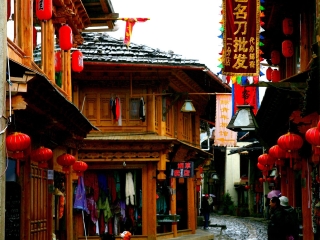 云南麗江旅行跟團(tuán)_云南麗江游跟團(tuán)多少錢_去云南麗江報(bào)團(tuán)多少錢