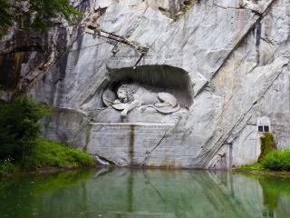 法國旅游跟團多少錢_法國組團旅游_2021去法國旅游團報價