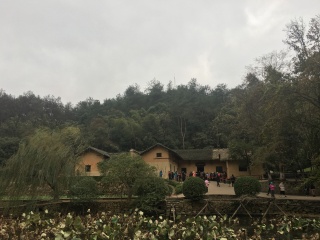 湖南鳳凰古城游花多少錢_湖南鳳凰古城游8月份報(bào)價(jià)_深圳到湖南鳳凰古城旅游報(bào)價(jià)