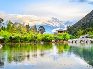 深圳至丽江旅游团_10月丽江的旅游路线_丽江团队旅游