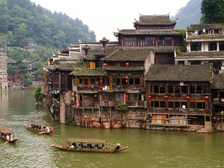 湖南張家界游跟團(tuán)多少錢_深圳到湖南張家界旅游報(bào)價(jià)_湖南張家界旅游最佳路線