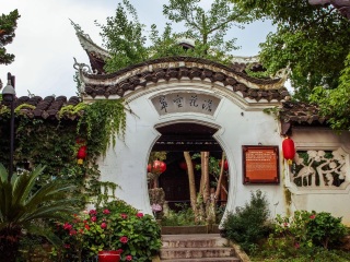 暑假貴州黃果樹游價(jià)格_旅行團(tuán)貴州黃果樹游_貴州黃果樹旅游大概多少錢