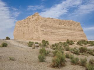 現(xiàn)在到嘉峪關旅游多少錢_嘉峪關游跟團多少錢2021_怎么去嘉峪關旅游