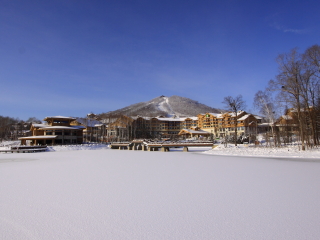 東北長(zhǎng)白山自由行還是跟團(tuán)好_怎么去東北長(zhǎng)白山旅游_旅游團(tuán)東北長(zhǎng)白山