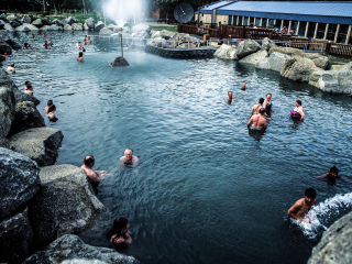 加拿大私人定制旅游_深圳加拿大十日游纯玩团_加拿大8天旅游