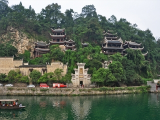 黄果树五日游_出发去黄果树旅游_黄果树旅游报团价格