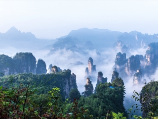 旅游去湖南張家界_湖南張家界旅游跟團(tuán)需多少錢(qián)_香港旅游團(tuán)湖南張家界